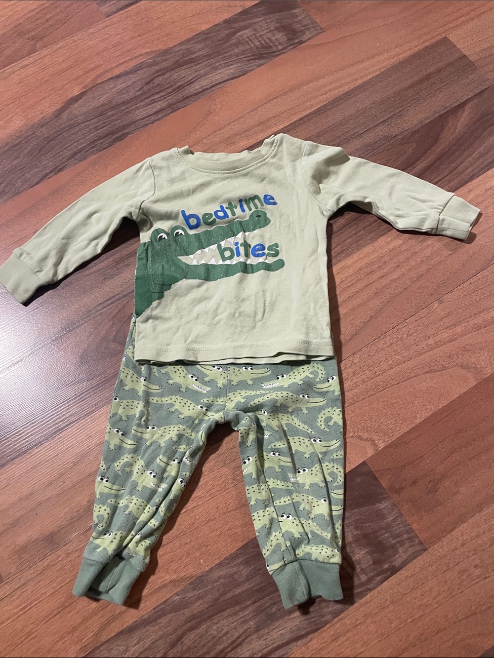 George Baby Green 'Bedtime Bites' Alligator Pajama Set